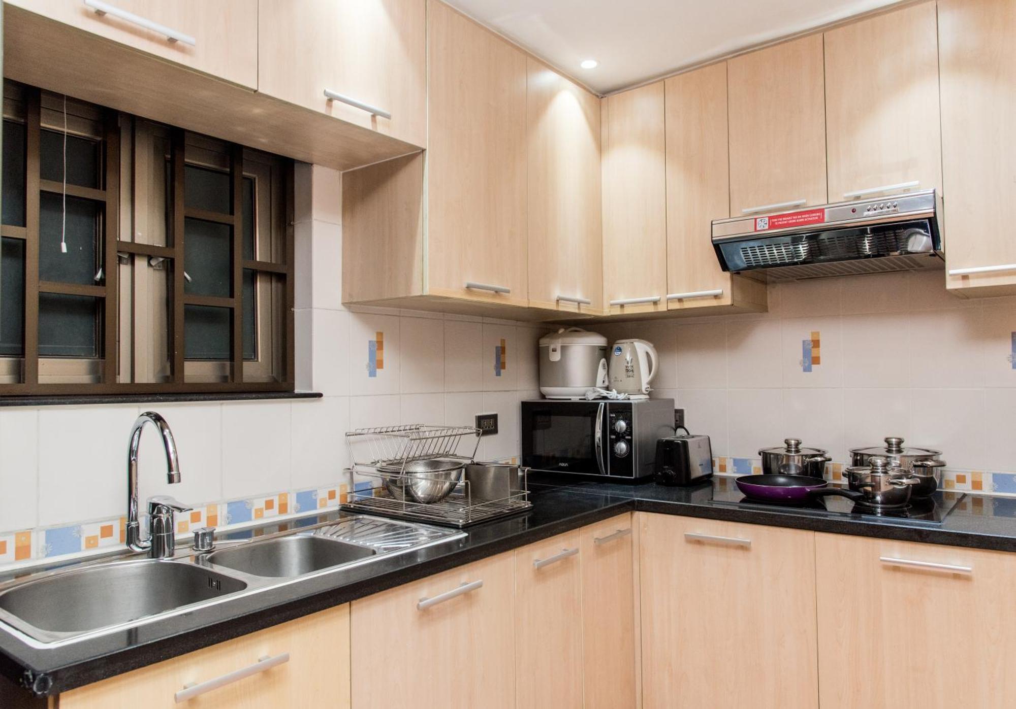 Sherwood Residence Ho Si Minh-város Kültér fotó A modern Japanese kitchen