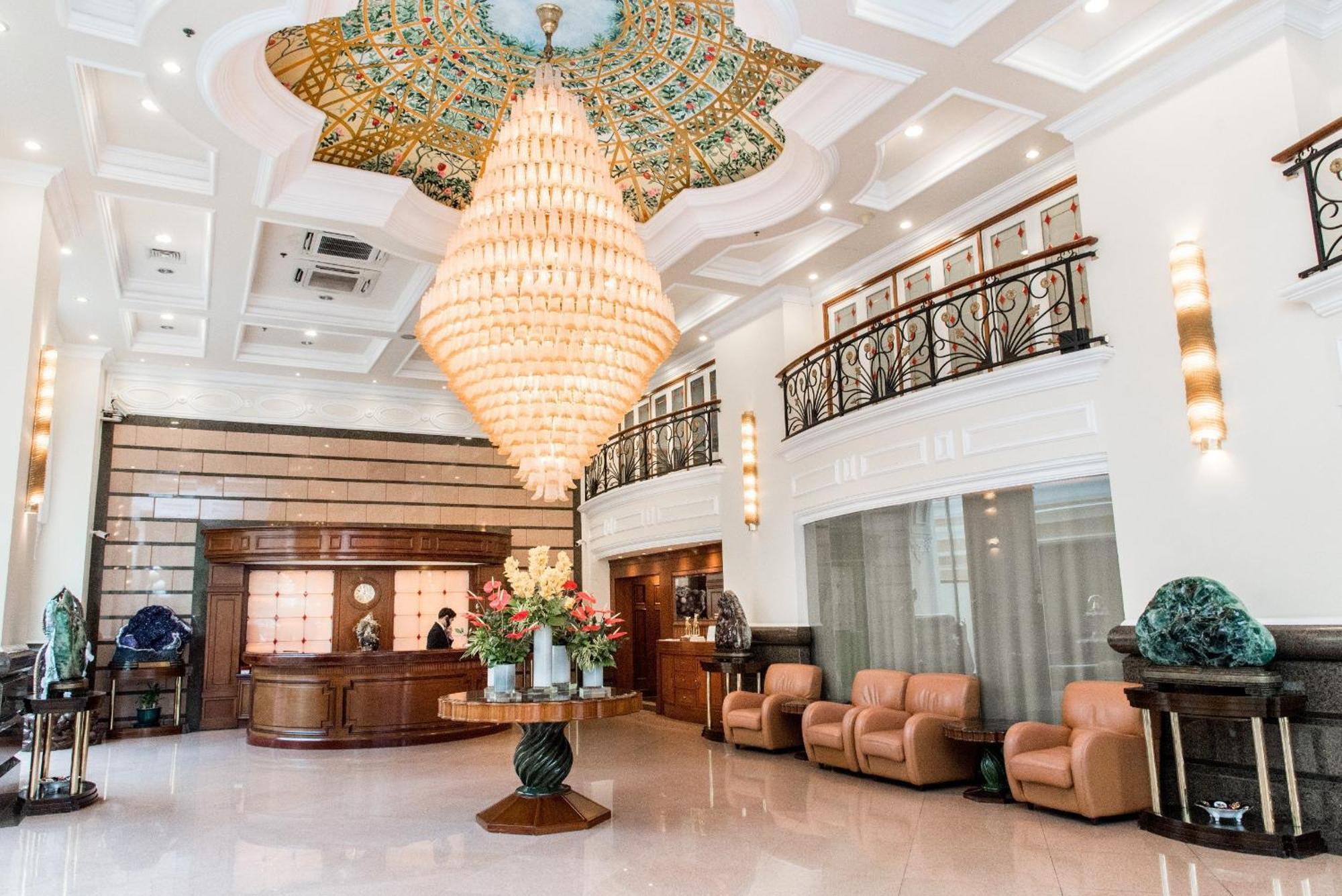 Sherwood Residence Ho Si Minh-város Kültér fotó Lobby